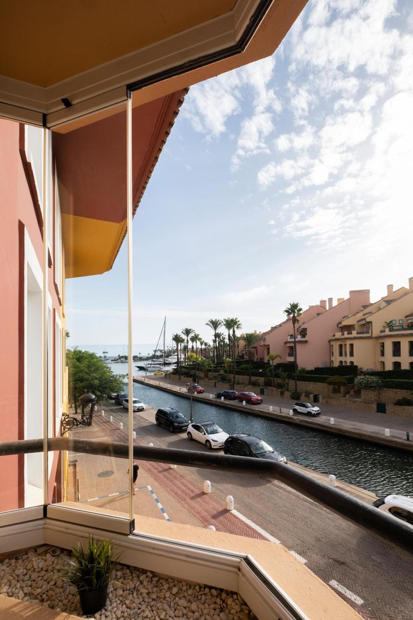 Aquamarine Apartment In Marina Sotogrande Kültér fotó